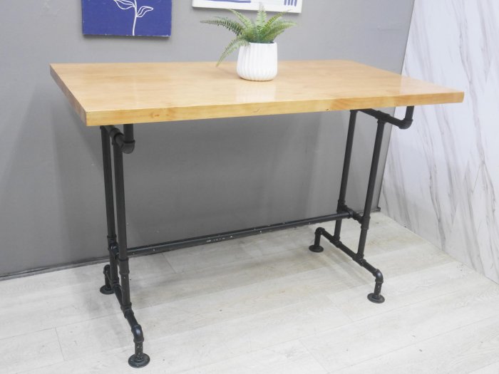 台北二手家具 百豐悅 新北二手傢俱-二手 餐桌 工業風 150公分 高腳桌 吧台桌 工作桌 中壢二手家具 內湖二手家具