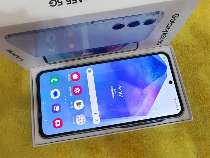 遠傳二手機 保固2025/6/9 外觀如新 藍色 SAMSUNG A55 8G/256G 原廠盒裝 聯翔通訊※換機優先