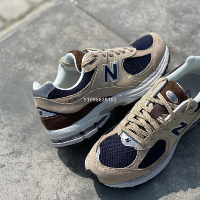 New balance ☆ ML2002R5 ベージュ×ネイビー New Balance 2002R Beige Navy Blue Men's - ML2002R5 - US