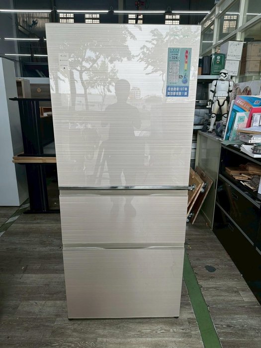 吉田二手傢俱❤Panasonic國際牌610L三門變頻冰箱 無邊框 家用冰箱 套房冰箱 辦公室冰箱 大冰箱