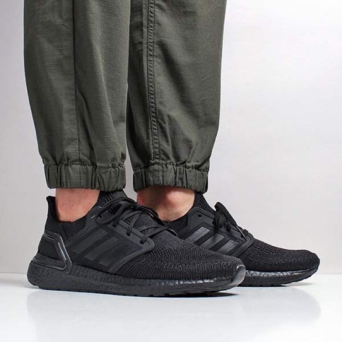Adidas Ultra Boost 20 Black 全黑慢跑鞋EG0691 size Yahoo拍賣