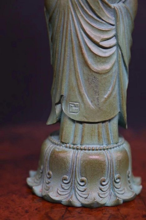 嚴選昭和時代青銅製童子地藏王菩薩古董銅像，日本東密佛教藝術珍品國際