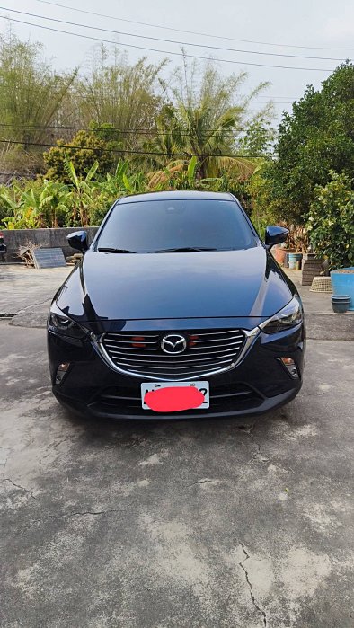 馬自達CX3，少開，車庫車，只跑36700,車子漂亮