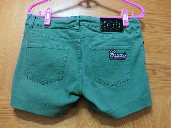 Gucci短褲(綠)：a267