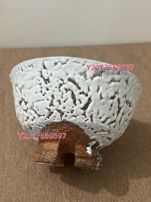 日本帶回壽雪白萩釉鬼萩割高臺茶碗萩燒光彩庵山根清玩作上位作品