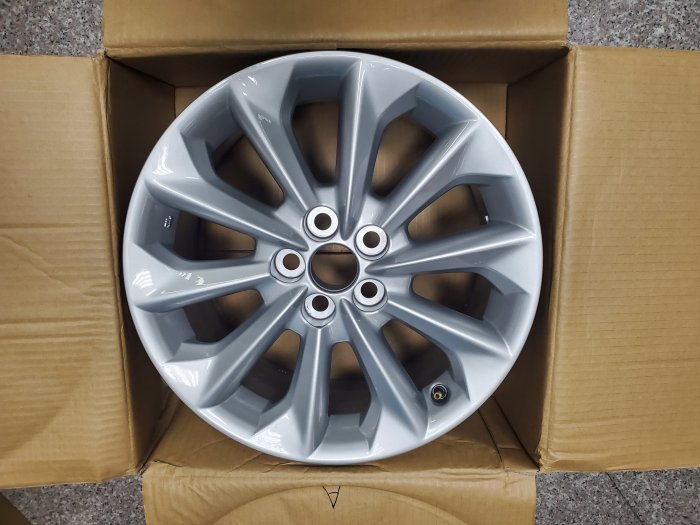 2019~2022 ALTIS 12代 十二代原廠16吋鋁圈極新