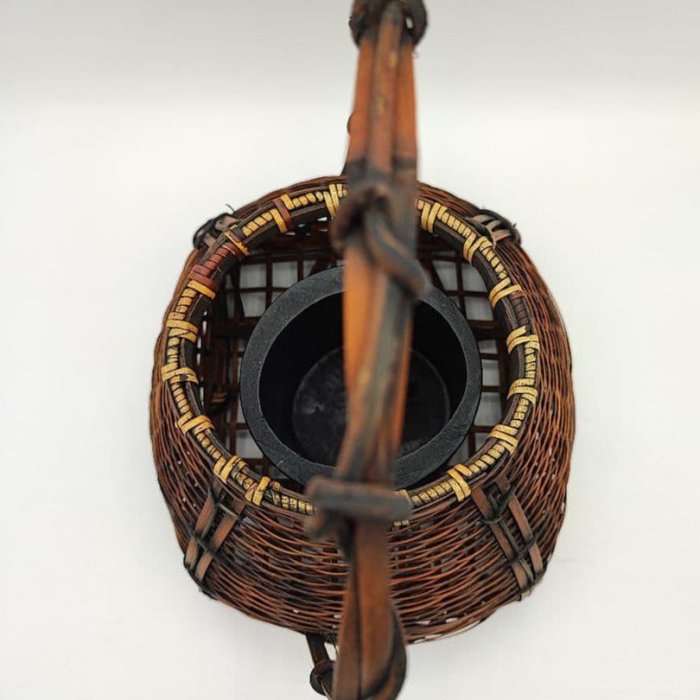 ZZ066【未使用】宗全籠　染竹　長倉建一　紙箱　茶道具 ZZ066【未使用】宗全籠 染竹 長倉建一 紙箱 茶道具 美術品