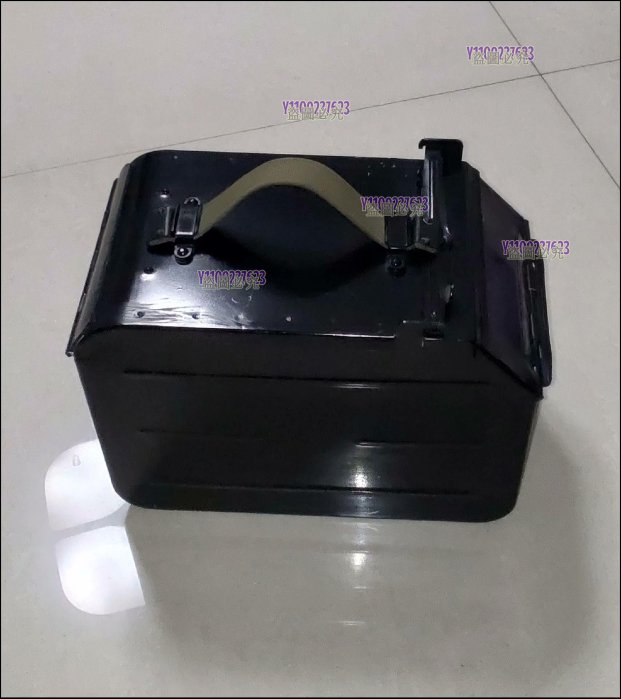 早期鋼鐵箱子，原漆原色保存特別好，， 藏品 老貨 收藏 【二手】-4730