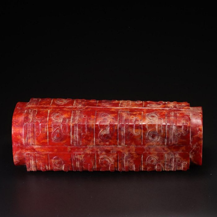 良渚石器玉文化琮擺件尺寸：7.9x8x24.9cm重2187克NO1862 古玉擺件和田