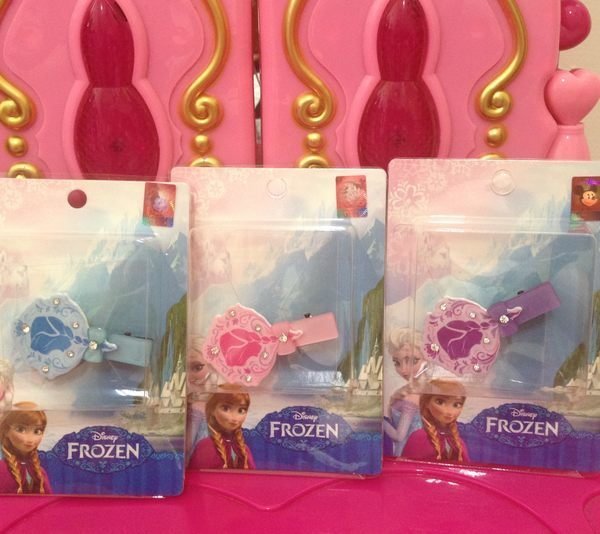 1/2美人魚*正版 迪士尼公主 frozen 冰雪奇緣 Elsa 艾莎 雪寶 安娜 鑲鑽 邊夾 髮夾 兒童髮飾特價90元