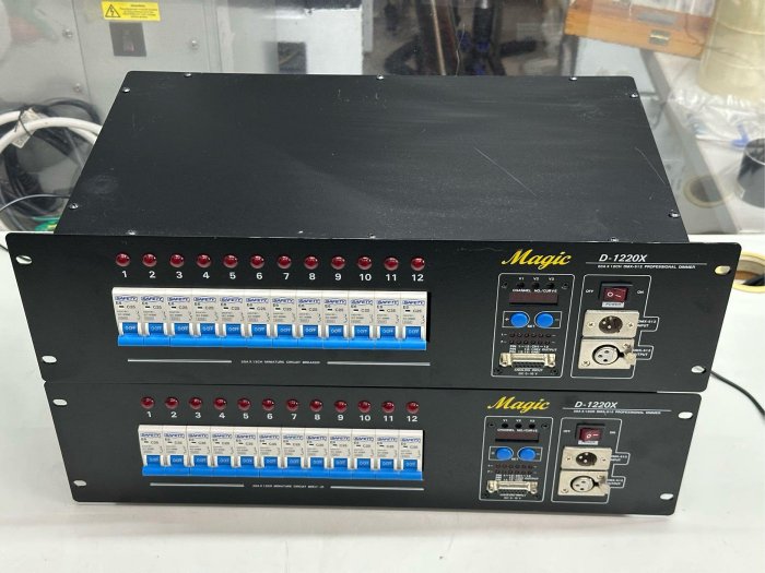 【duu】XD 603 169HC ×12台、調光器LC211 ×１台 Magic D-1220X 20A x 12CH DMX-512 舞台燈光專業調光器| Yahoo拍賣