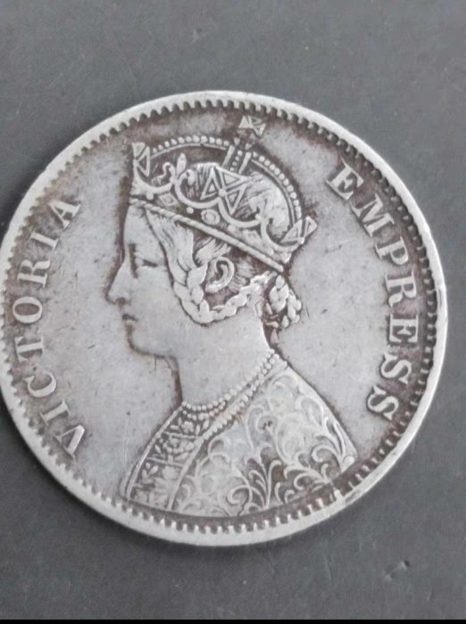 英屬印度維多利亞一盧比銀幣，1887年，917銀，徑30.51，重11.5克，幣面