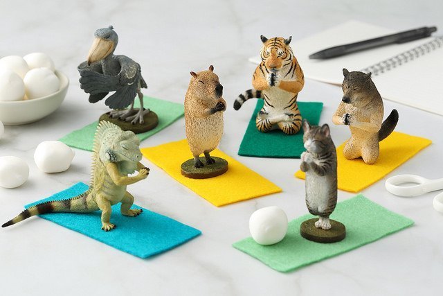 7-11】 Animal Life 【祈】 (食玩) 朝隈俊男鯨頭鸛貓狼虎水豚(缺