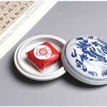 禾洛書屋】青花印泥盒〈外徑9cm〉(適用三兩印泥)瓷印盒/印缸/香盒