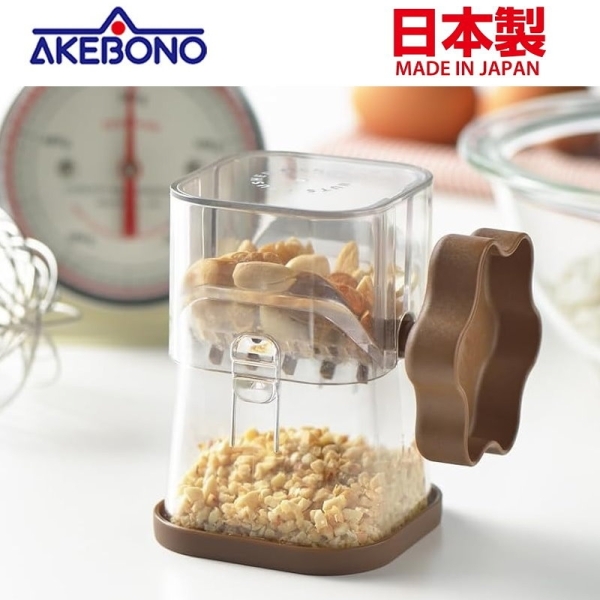 日本製 AKEBONO 咖啡色 巧克力堅果研磨器-搗碎堅果-可做冰淇淋.鬆餅.沙拉.義大利麵.吐司-正版