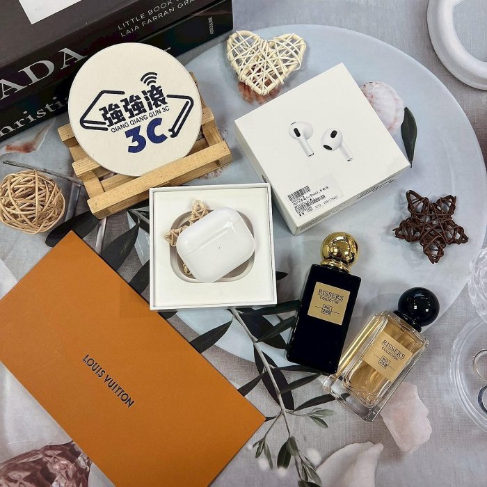 二手 AirPods 3 *PW3L7（店保30天）