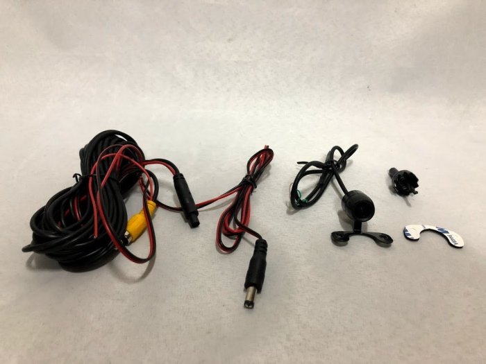 ☆雙魚座〃汽車〃崁入式 外掛式 彩色倒車影像鏡頭 倒車鏡頭 HONDA MAZDA NISSAN TOYOTA FORD