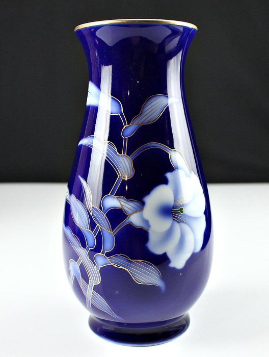 桑園の】日本高級瓷器深川製磁琉璃釉白牡丹瓷瓶花瓶美品附收藏桐箱D