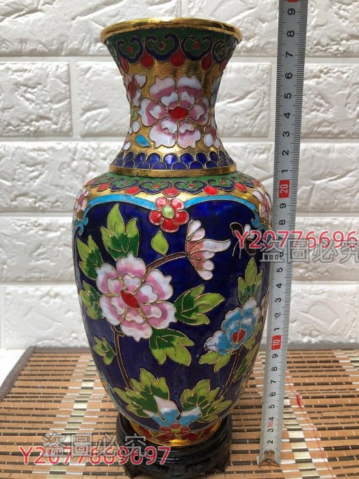 1571  景泰藍　花瓶2客　花台2客付き　骨董　時代物 景泰藍花瓶，金地銅胎掐絲琺瑯彩，上世紀老北京料器生產，雙面大花原盒