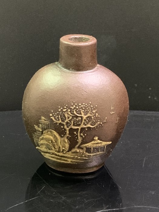 鼻烟壶 鼻煙壺 紫砂 青花鼻烟壶_鼻烟壶_作品欣赏_收藏价值_7788字画网