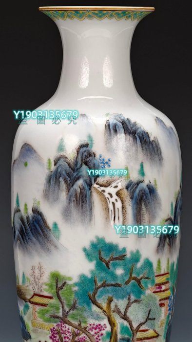 大清乾隆年制】滿工粉彩通景山水紋賞瓶。?乾隆時期是歷史上0046311056