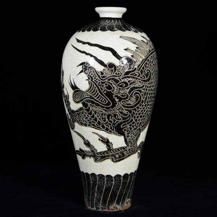 磁州窯龍紋梅瓶，高32.5厘米，直徑14厘米，200112087古玩收藏擺件