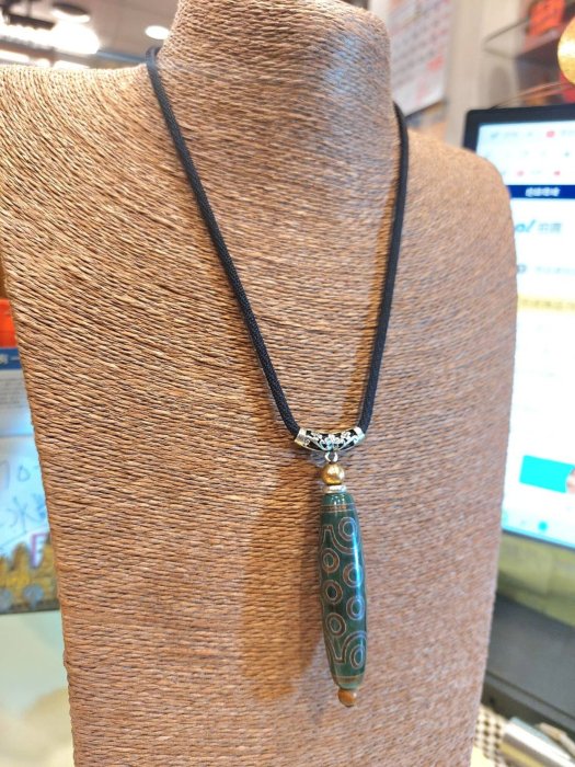 大瑞古玩~西藏原石綠色二十一眼天珠/西藏整顆