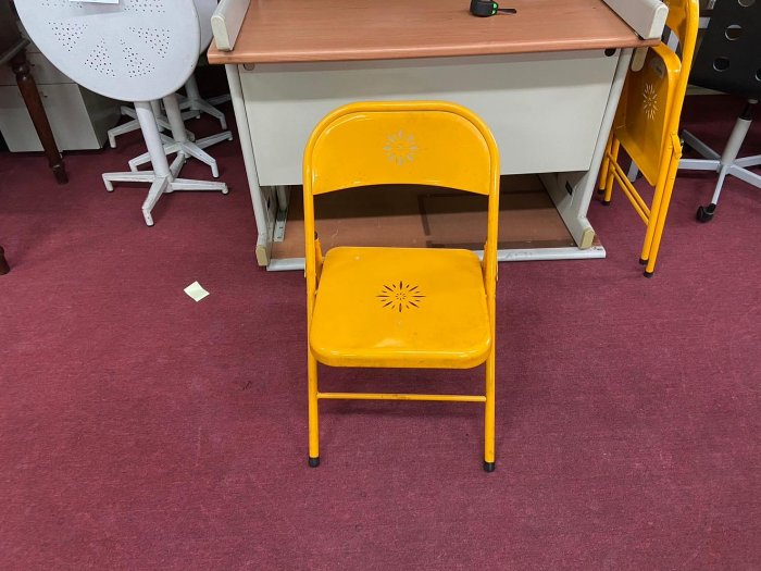 【非凡二手家具】烤黃鐵製折疊椅*折疊椅*課桌椅*折合椅*洽談椅*辦公椅