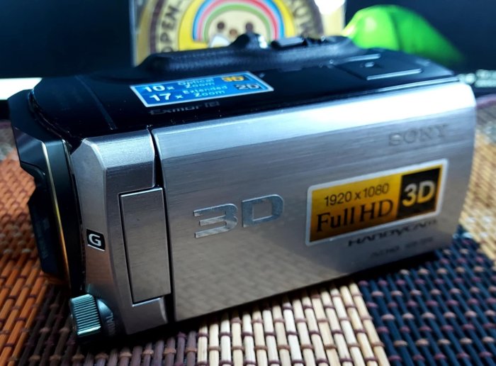 SONY 2D/3D HD 高畫質記憶卡數位攝影機 HDR-TD10/S 日本製 中古2手