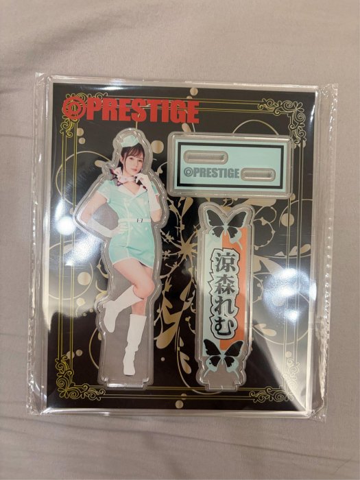 涼森玲夢桌上立牌