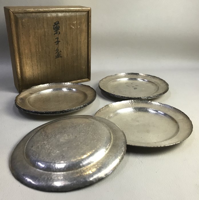 時代金工 古銅鎚出 蓮葉 持手菓子器 F R5996B 時代金工 古銅鎚