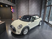 2015 MINI COOPER 1.5T 五門版 總代理 僅跑6萬 樂高汽車