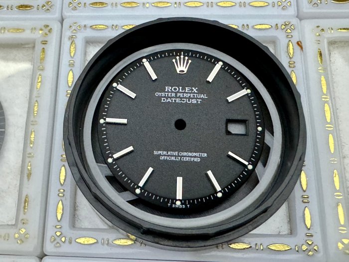 勞力士 ROLEX  原裝面盤翻修碳黑面 1601 1603 1600  適用 1570 1560 機芯