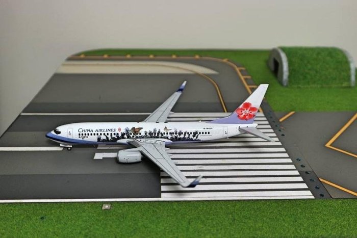 アルバトロス 1/200 CHINA AIRLINES B737-800 完成品 アルバトロス 1