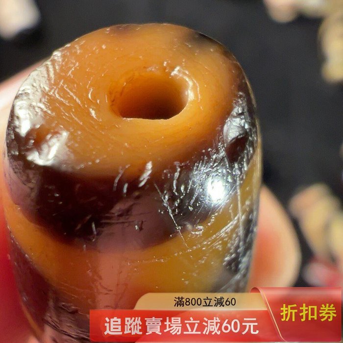 年至純暴麗牙黃極致天珠。網挑戰不服來戰！ 藏傳至純雙虎牙天珠整體