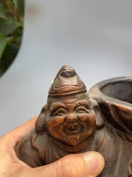 日本帶回，江戶期粗陶純手作七福神香爐，也可做香插，很大很沉，有一些