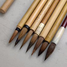 戴月軒湖筆店嚴選七八十年代狼毫葉筋筆7支，手工刻字純動物毛筆，適用