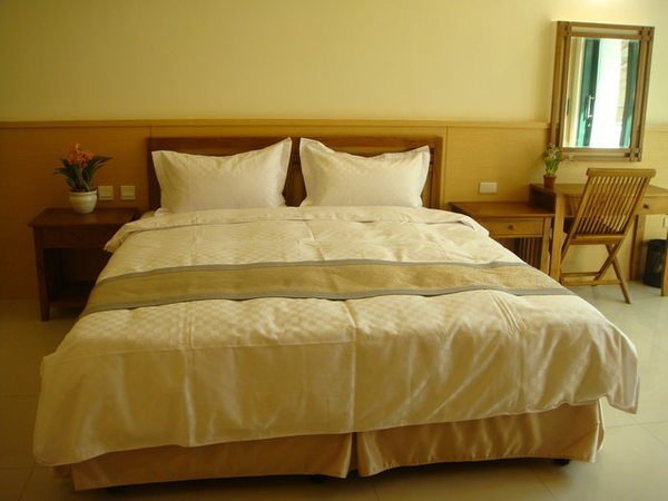 【悠遊網內湖店】週日 ~ 週五不加價! 走馬瀨農場蘭花會館二人房住宿券(含早餐+門票+遊戲)*2特惠價只要 2,698元