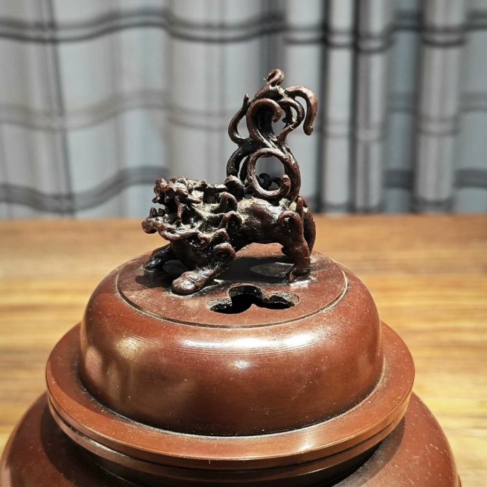能作吉秀 獅子摘 七福神 三足 香炉 高岡銅器 龍耳 銅製 約4.4kg 大型