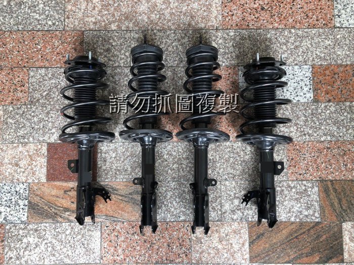 豐田 CAMRY 7代 12-18 汽油 油電 避震器總成 台灣FST一組8000 台灣KYB一組11200 可拆賣