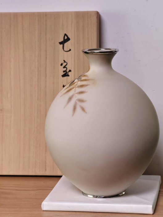 田村幸夫昭和時期七寶花瓶銅胎無線七寶藝術品口徑6.2cm 高度25cm 胴徑