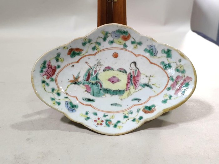 中国美術 古玩 清代 同治 六角粉彩皮球花紋樣 高足盤 同治粉彩盤的價格推薦- 2026年5月| 比價比個夠BigGo