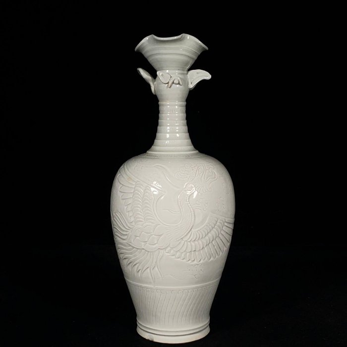 宋定窯刻鳳紋鳳首瓶，高32直徑13cm，500688 瓷器官窯汝窯【古雲