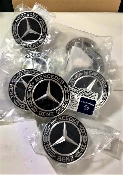 【歐德精品】現貨.德國原廠 Benz 賓士鋁圈中心蓋 夜色版 輪殼 新款月桂花環黑色閃亮鍍鉻 鋁圈蓋 輪圈蓋 原廠鋁圈