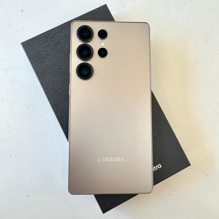 Galaxy S25 Ultra 512GB ホワイトシルバー SIMフリー 中古〕SAMSUNG