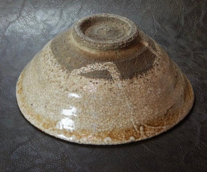 桃山江戶早期古唐津茶碗抹茶碗時代物骨董井戶型現貨尺寸約15x6cm 應該
