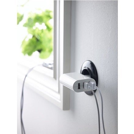 3個　IKEA イケア USB充電器 3ポート KOPPLA コップラ　ホワイト 3個 IKEA イケア USB充電器 3ポート KOPPLA コップラ ホワイト