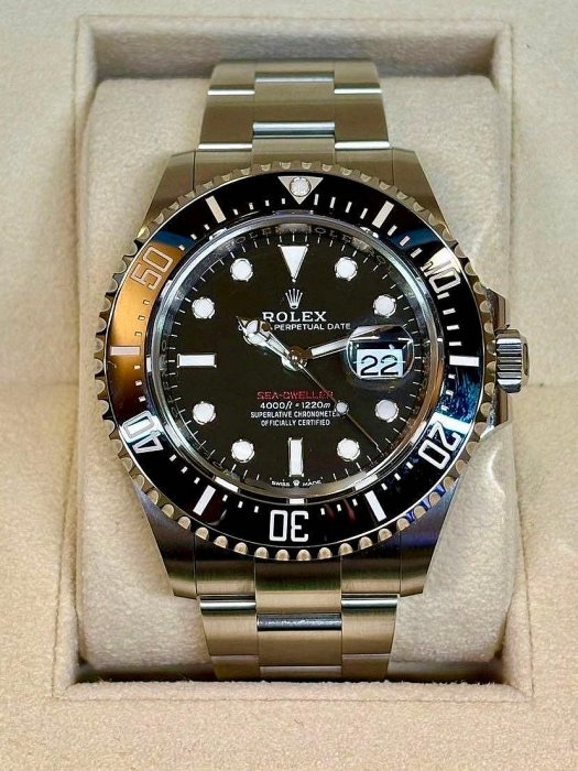 【現貨供應】勞力士 Rolex Sea-Dweller 126600 2023年 盒單齊全 MK2單紅字體