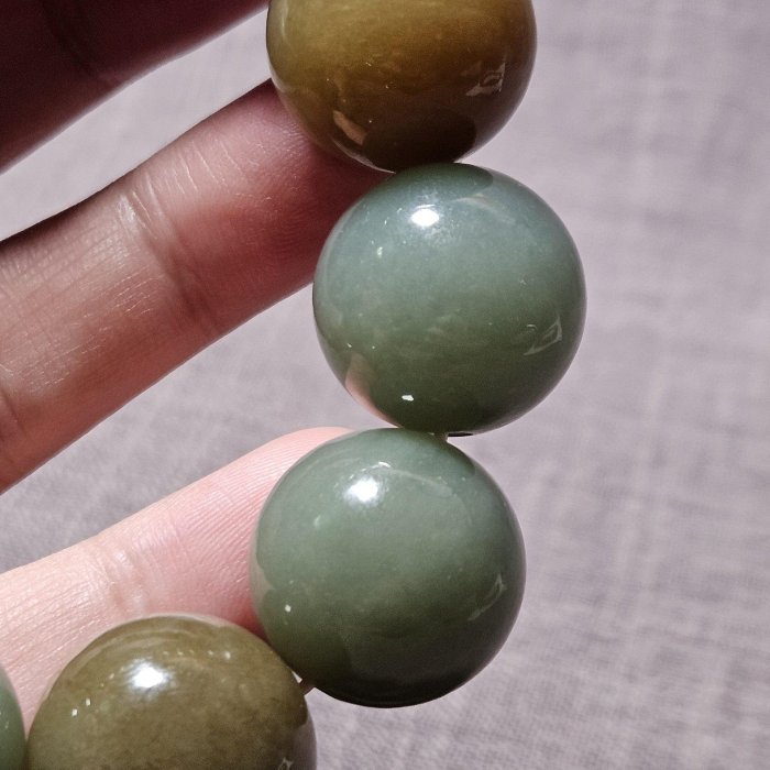 和田玉新疆且末糖青多寶大手串卡19.5 顆顆完美無裂無油無蠟樓蘭三色由