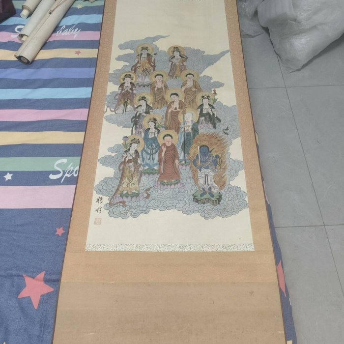 嚴選日本回流十三佛掛軸，綾裱絹本木軸，尺寸173×55.5cm，保存極佳宛如